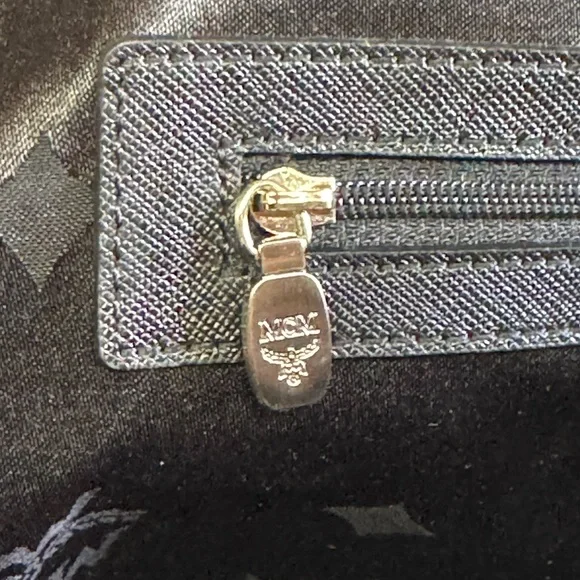 MCM Black Leather Men's/Women’s Laptop/Briefcase Bag - Picture 14 of 16